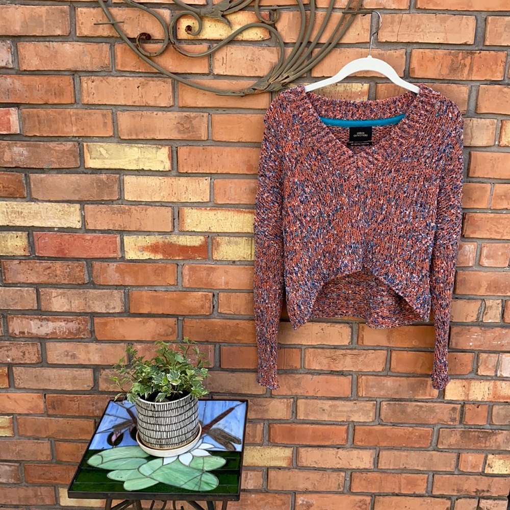 Cropped knit sweater